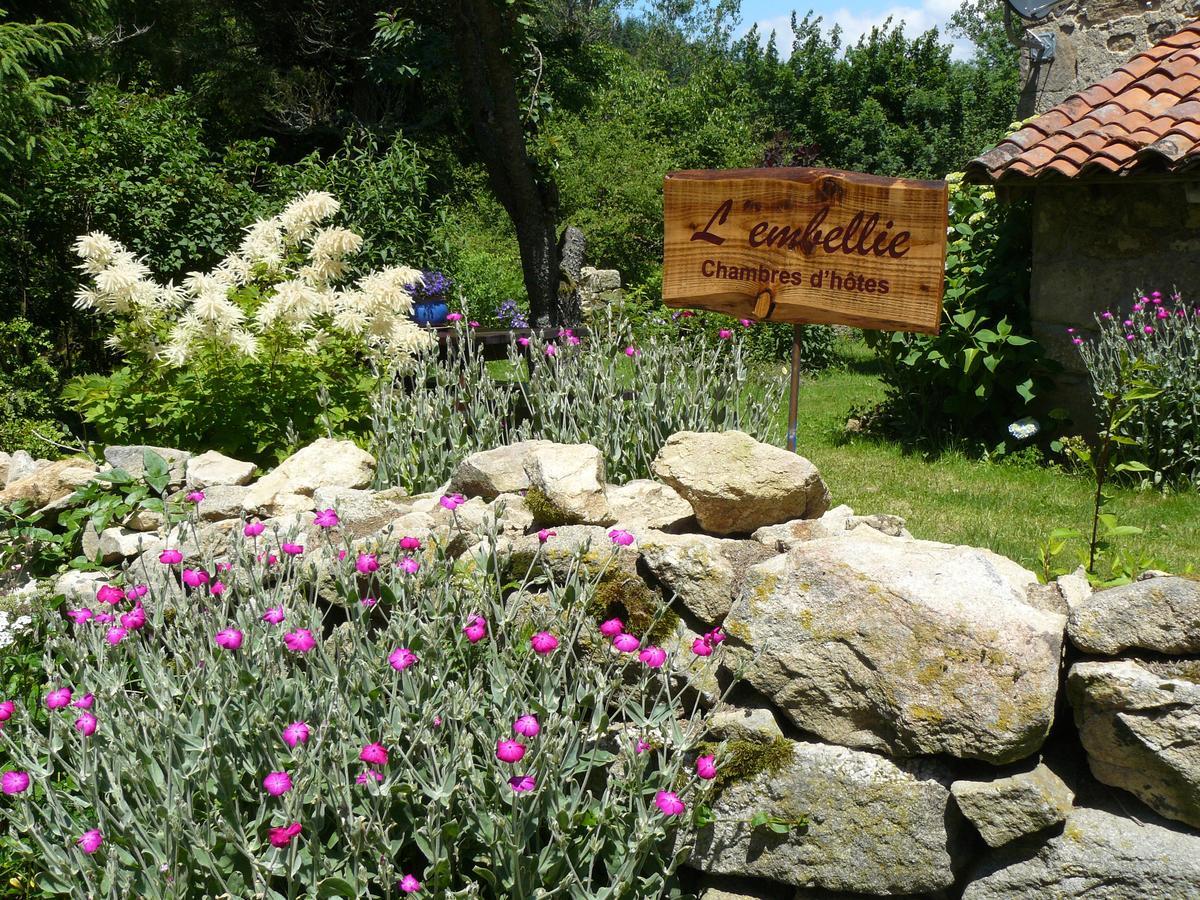 L'Embellie Bed & Breakfast Bertignat Exterior photo