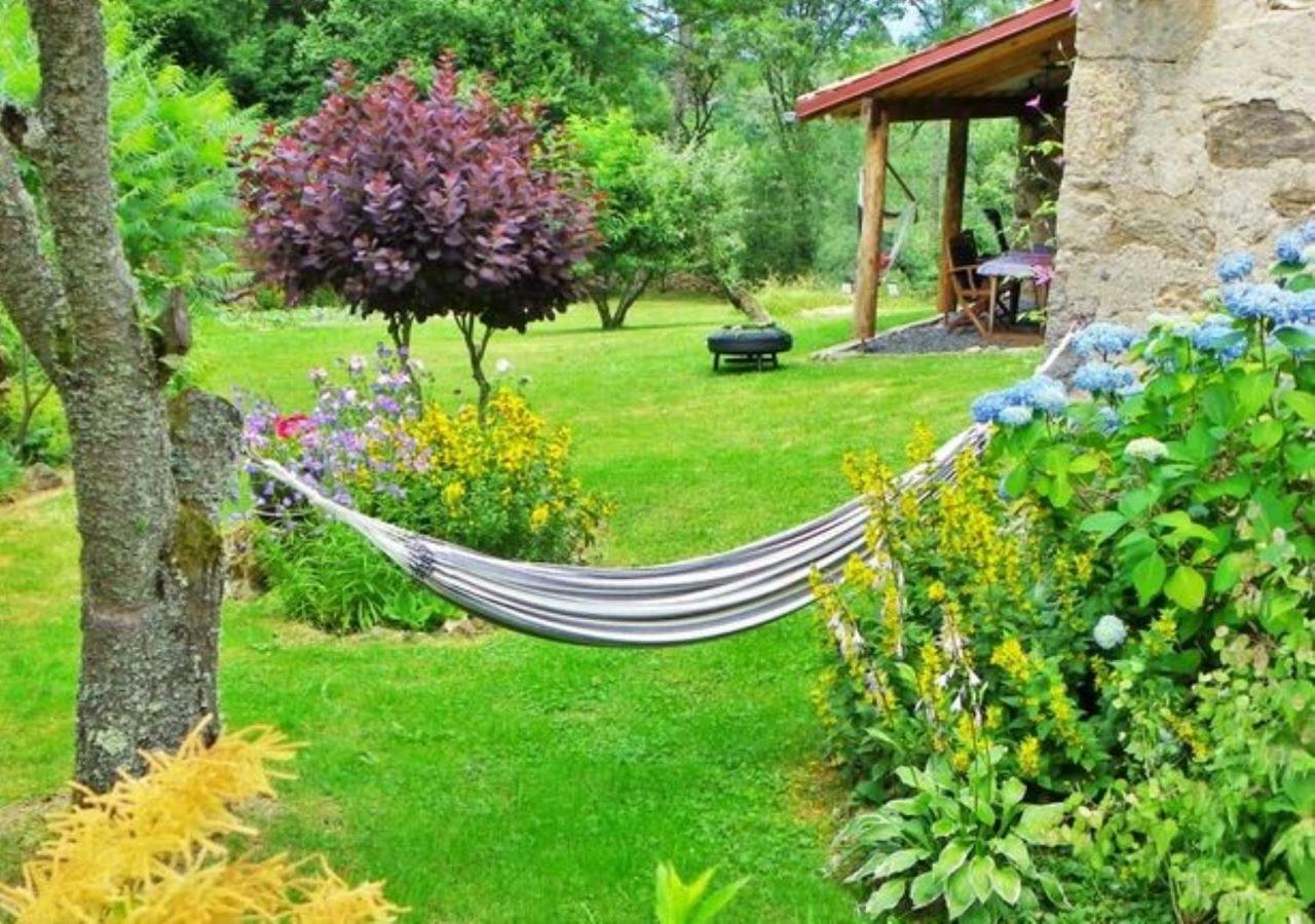 L'Embellie Bed & Breakfast Bertignat Exterior photo